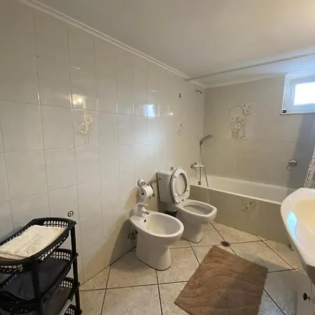 Apartman Sitara's House